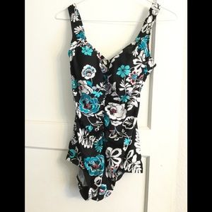 24TH & OCEAN SWIMWEAR BATHING SUIT V-NECK FLORAL